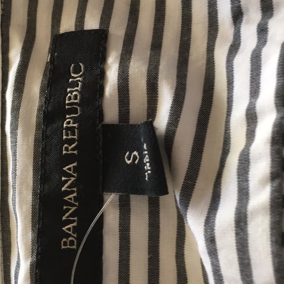 Banana Republic Button Down Shirt - Picture 3 of 3